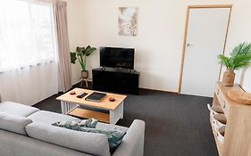 Palm View Holiday Apartments